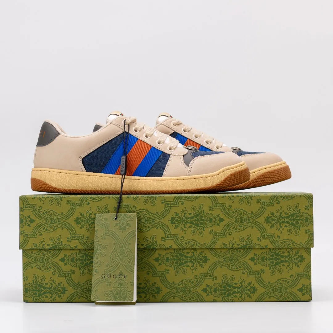 Factory price 580 [Higher version] GUCCI casual sports distressed small dirty shoes, polished cowhide fabric, hand-made distressed effect!  Original terry cloth, delicate, soft, comfortable and breathable. Privately molded steel-stamped two-color original TPU outsole (lower layer is wider, upper layer is narrower) to differentiate the wrong version of the outsole in the market. Fabric, material, outsole, detail comparison SIZE: 34-41, 38-45 regular size (women's 34, 41, men's 38, 45 customized, non-returnable and non-exchangeable) (women's colors and men's models need to be customized)
